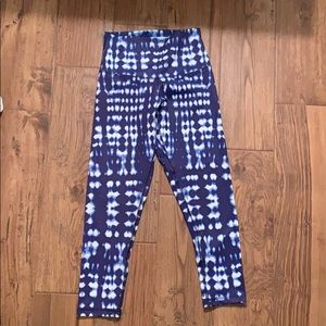 Define Your inspiration leggings small